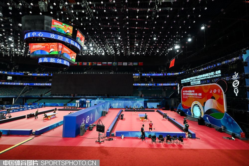 中国大学篮球稳步前行期待蜕变