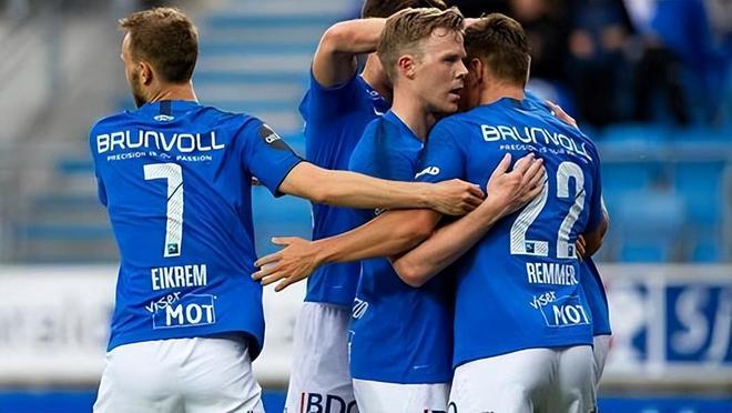 了坚实基础 了坚实基础